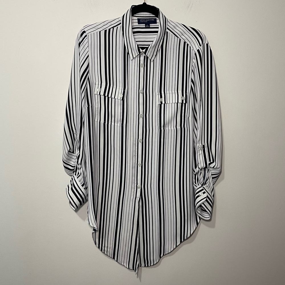 Jones New York Signature Black White Striped Button Front casual Blouse Size L